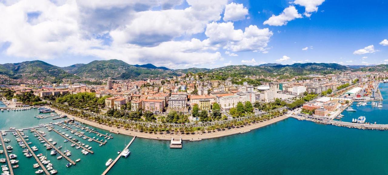 Il Cielo In Una Stanza La Spezia Eksteriør bilde